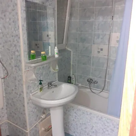 2-Bedroom Apartment In Bucharest Near Town Center Lägenhet